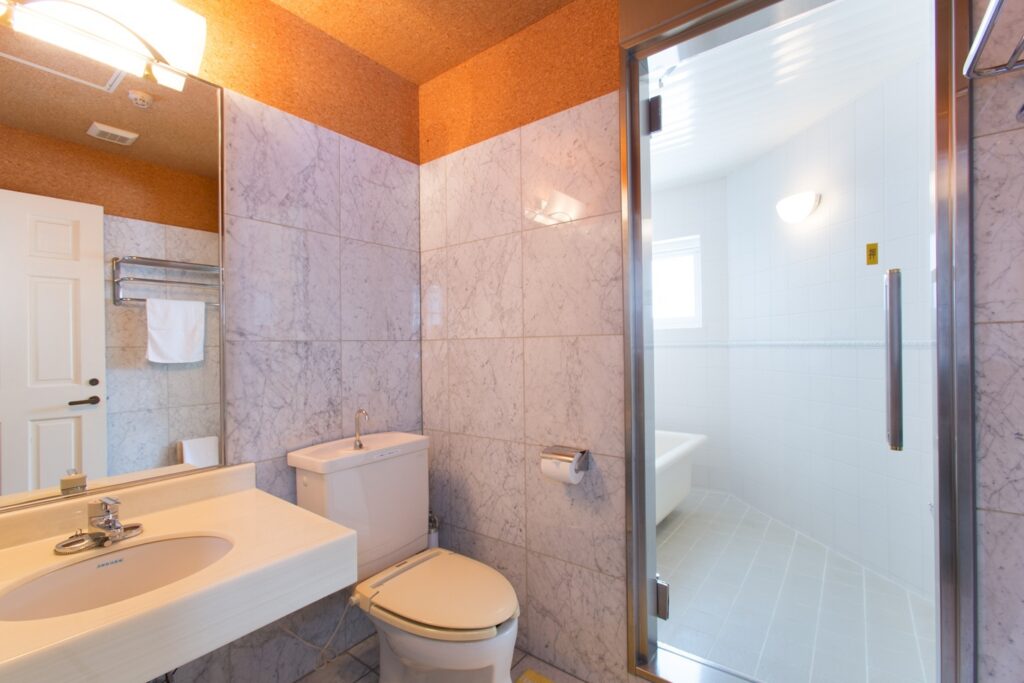 Ramat Chalet & Snowgum Chalet