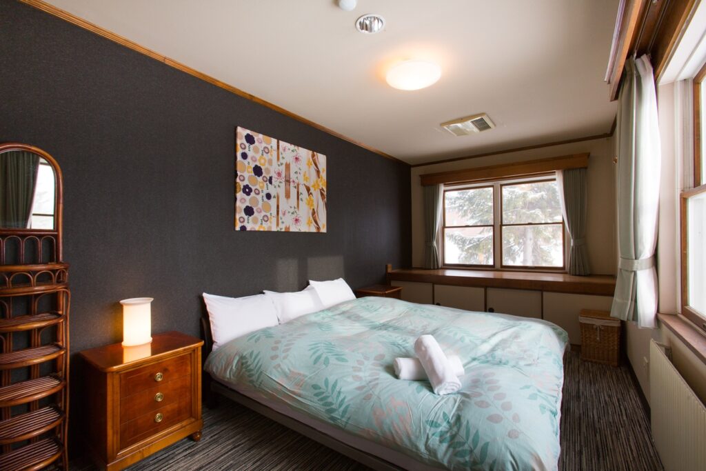 Ramat Chalet & Snowgum Chalet