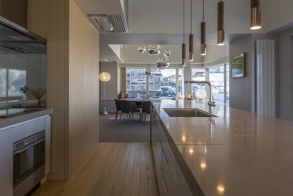 Maples 608 Penthouse