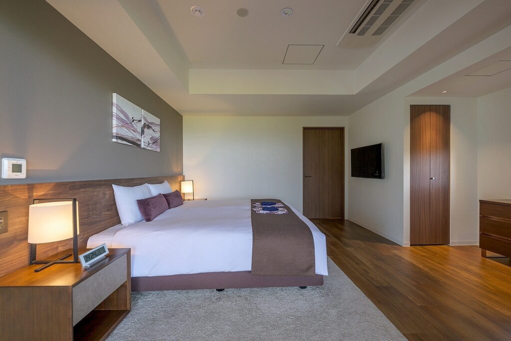 The Vale Rusutsu 815