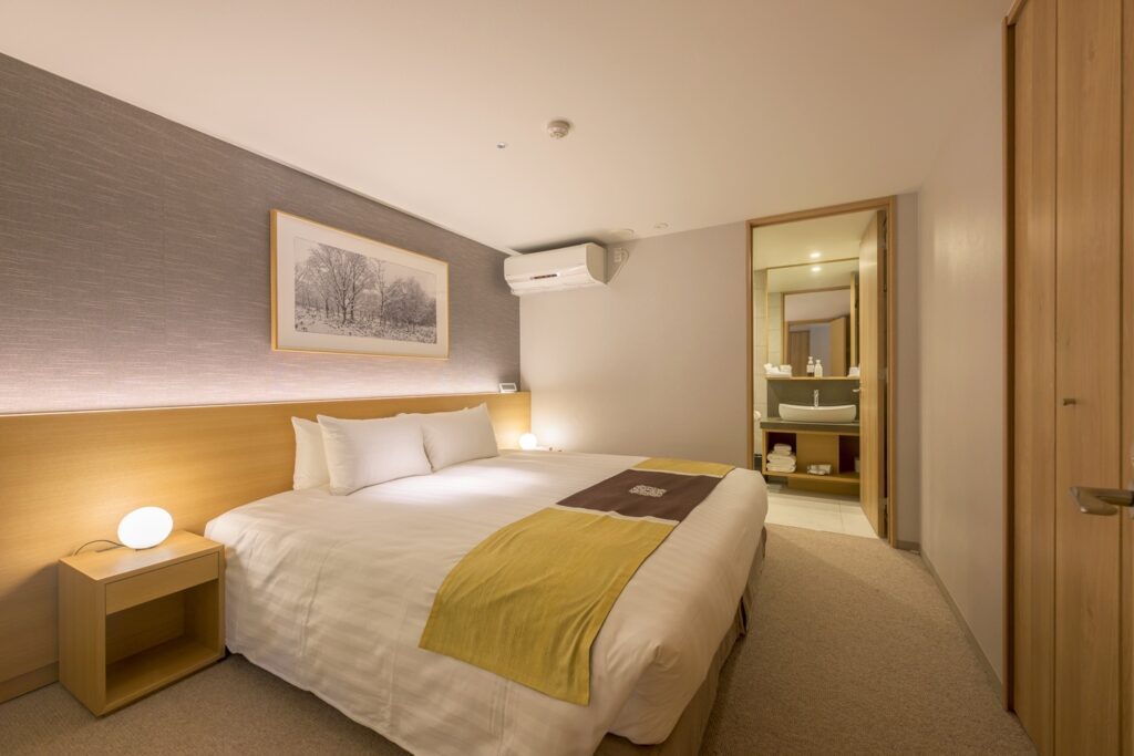 Maples niseko bedroom