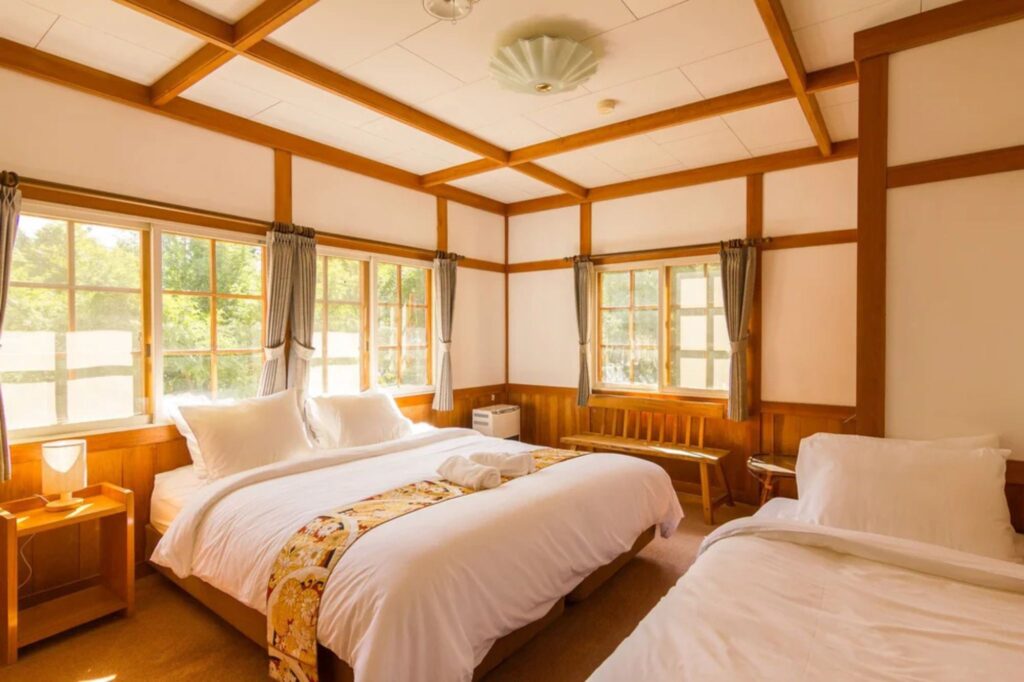 Kamishiro Mountain lodge Hakuba Japan