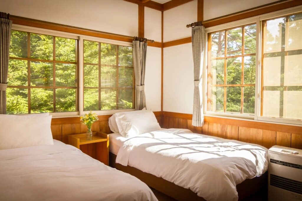 Kamishiro Mountain lodge Hakuba Japan