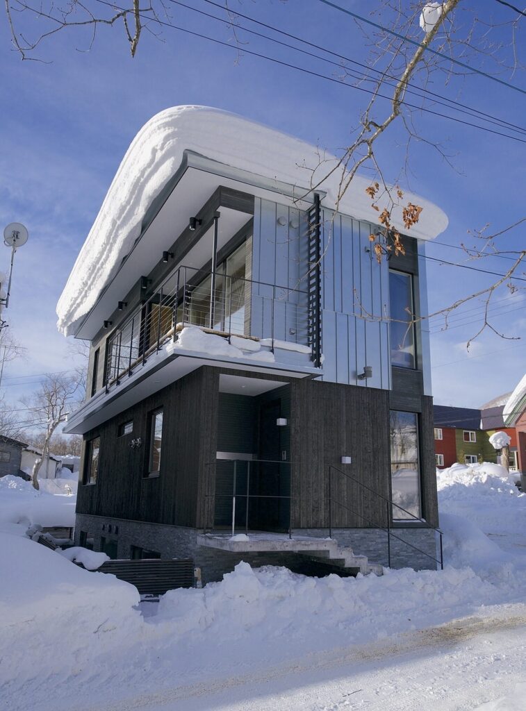 Hachiko House Plus Extra Land Plot