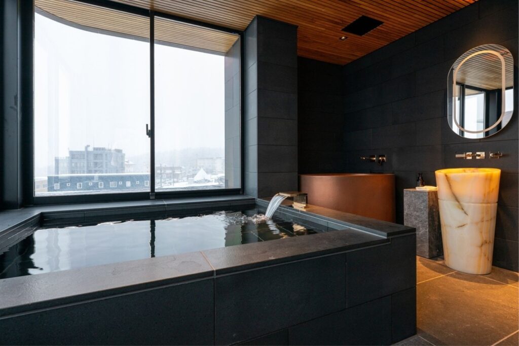 Aki Niseko Onsen Plot A