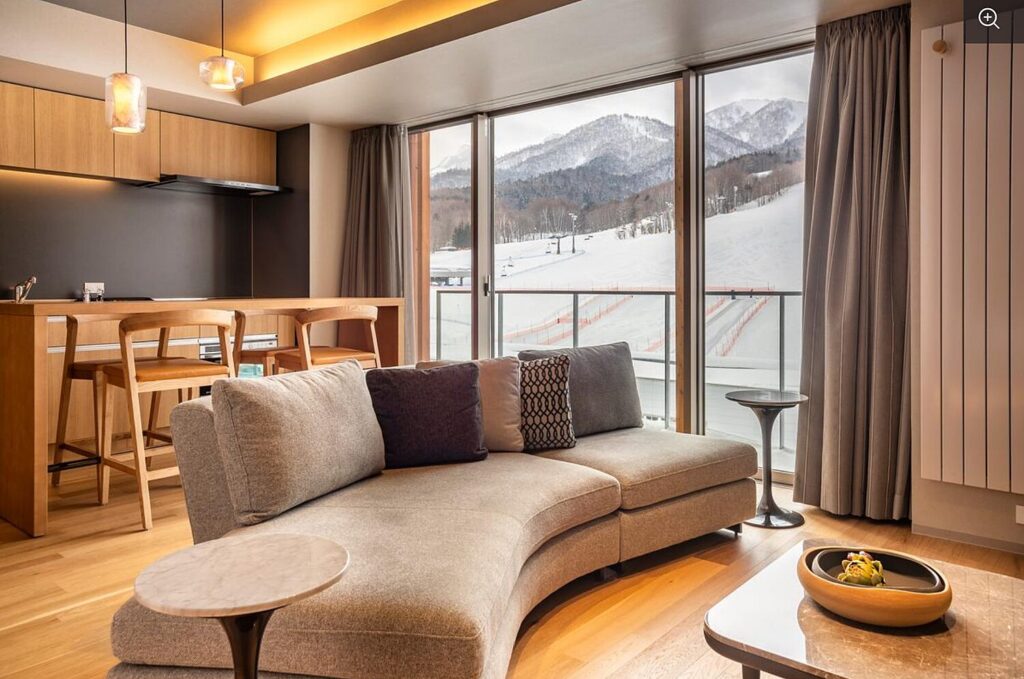 Fenix Furano 209-210