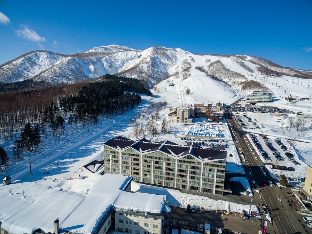 Maples Niseko penthouse