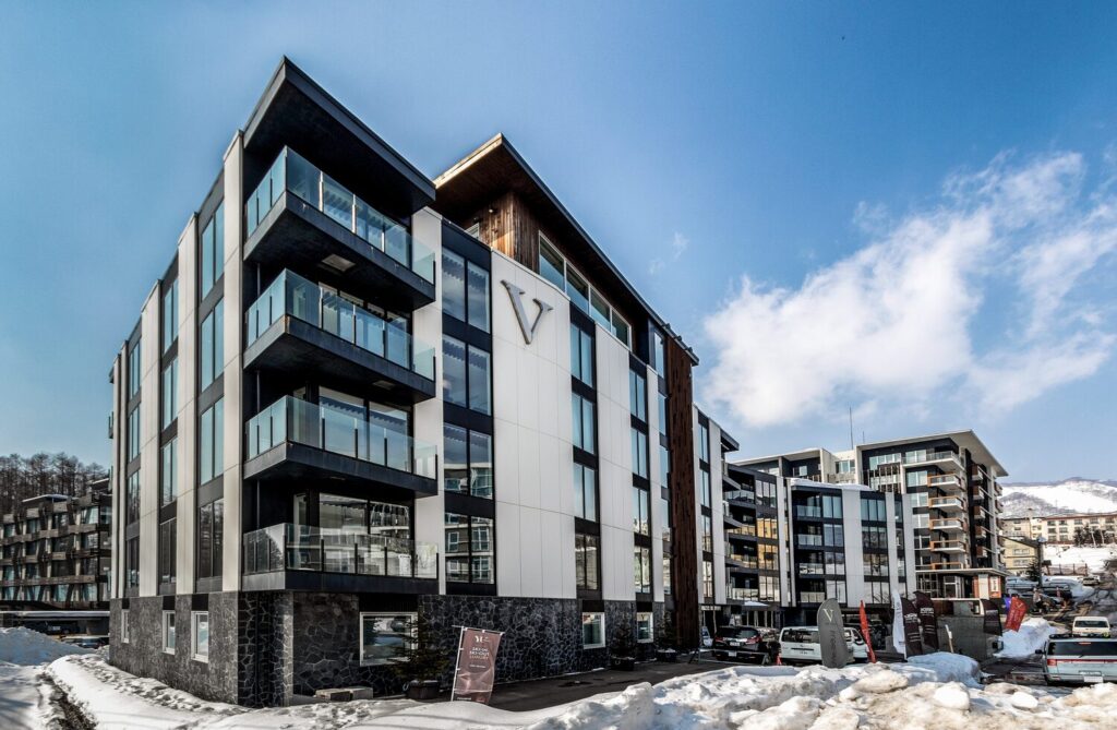 The Vale Niseko 503: Dual Key 3 Bedroom Resort Deluxe