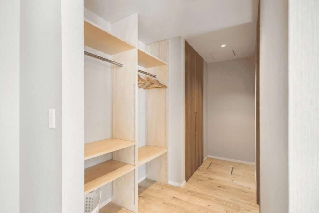 Etsuzan closet