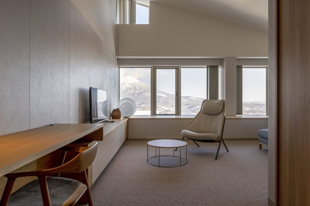 Maples 608 Penthouse