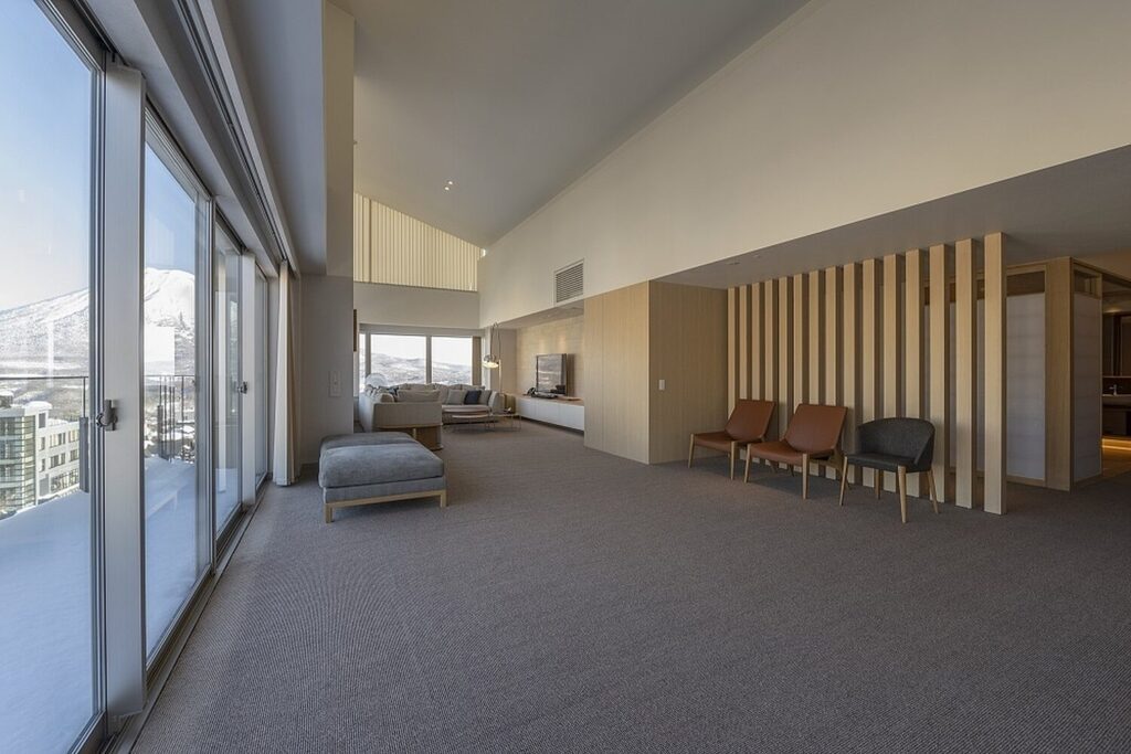 Maples 608 Penthouse