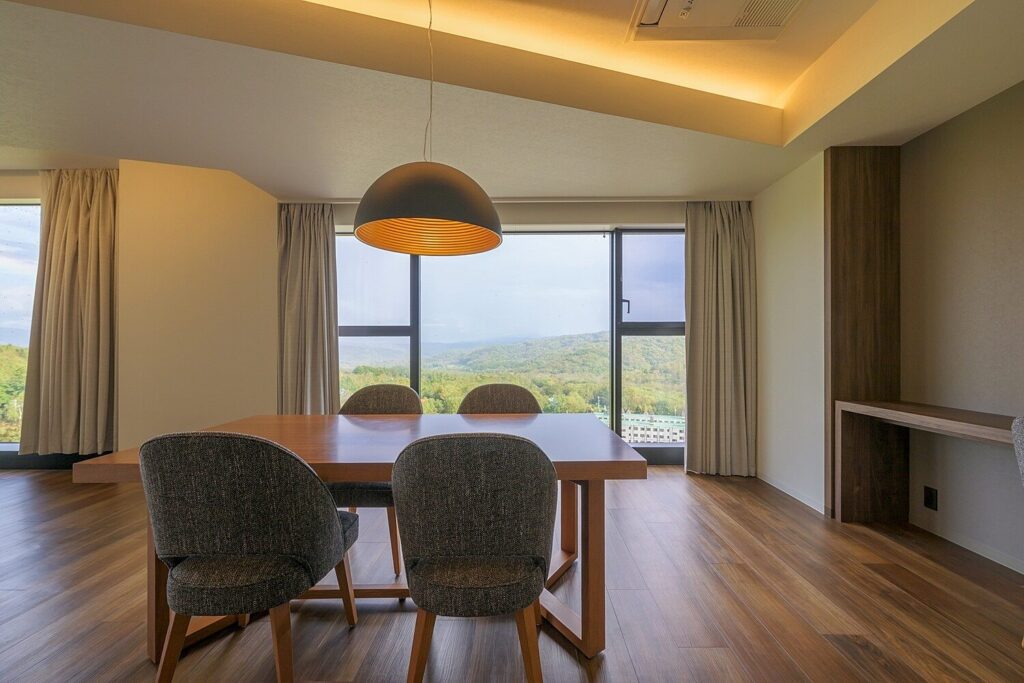 The Vale Rusutsu 815