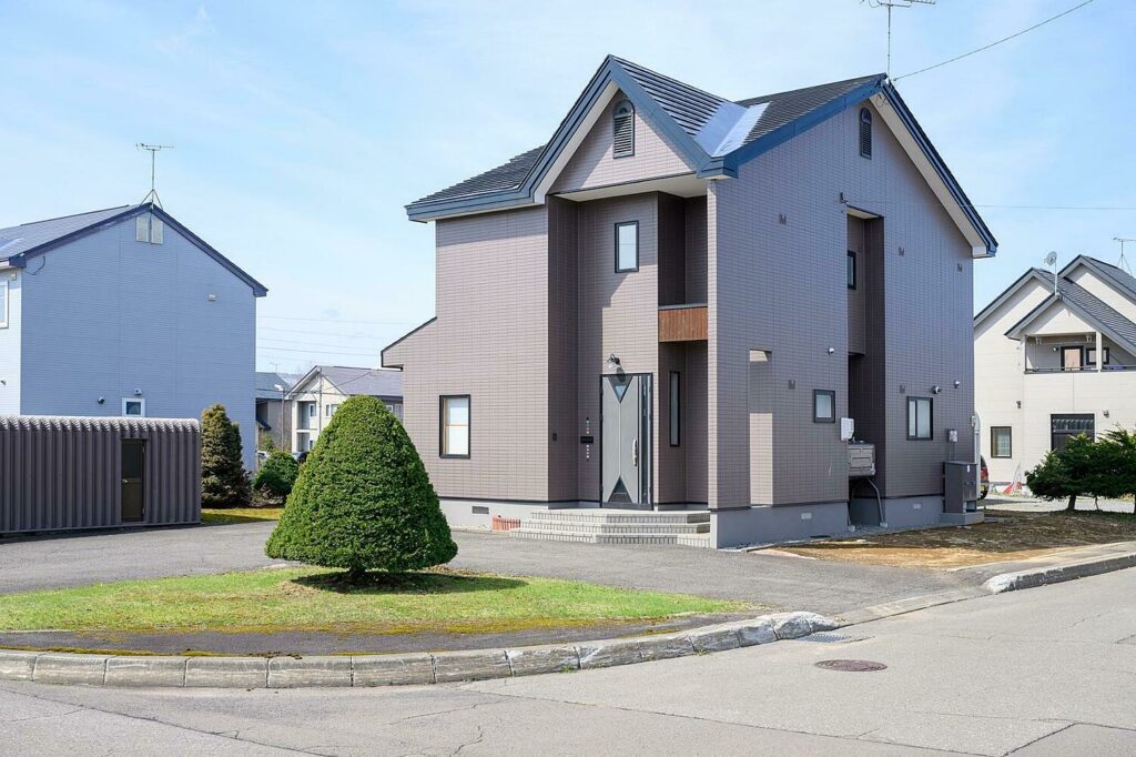 Makkari Flower Centre House