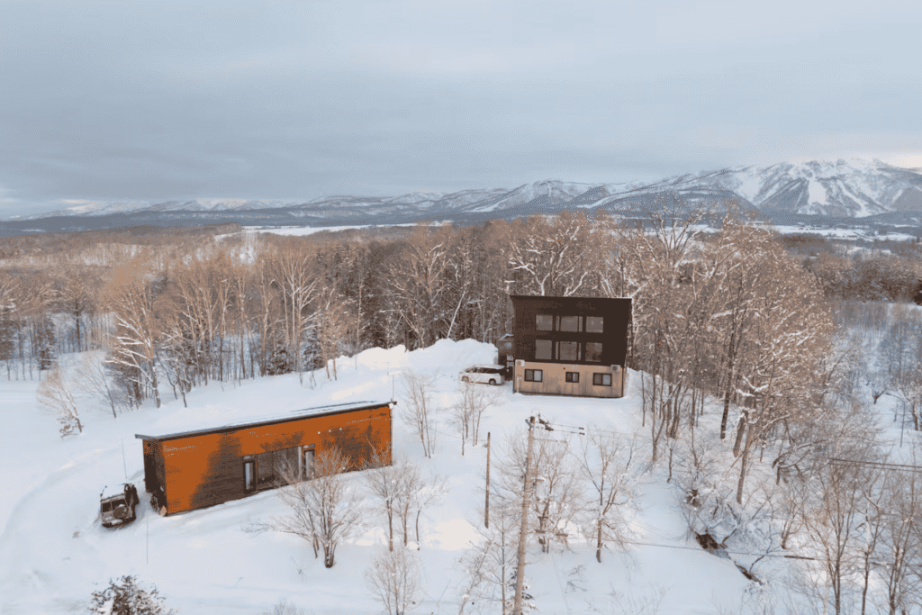 Hilltop Niseko Exterior