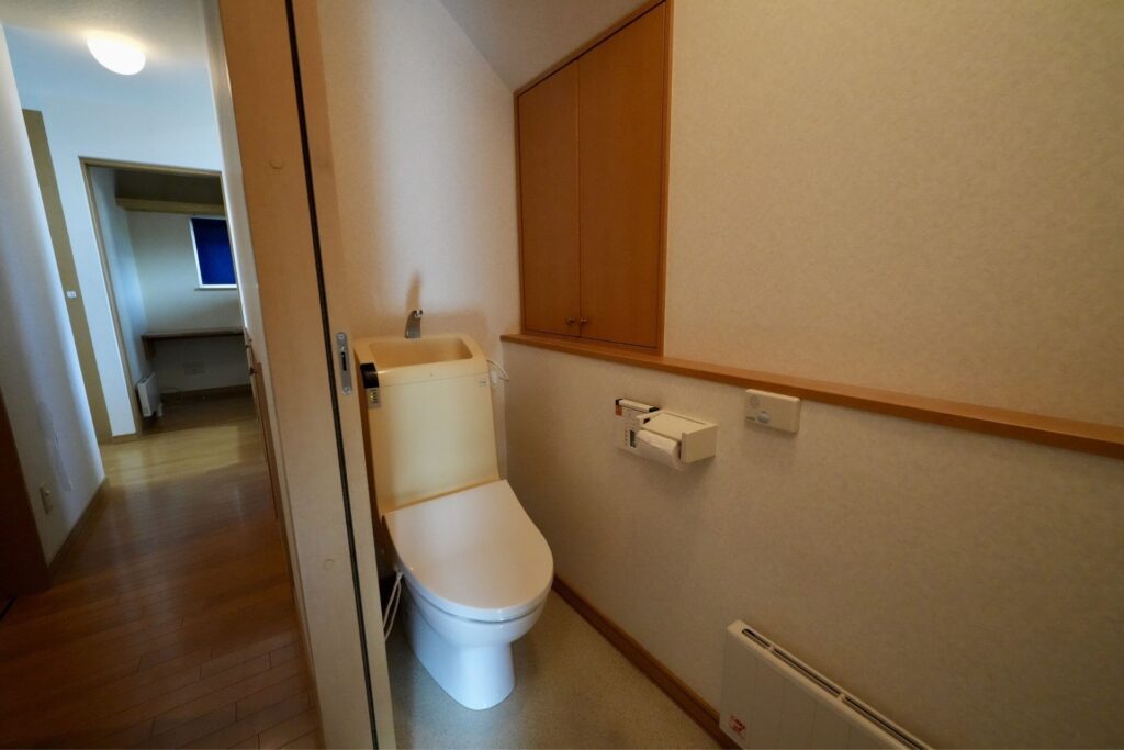 Kitanomine chalet blue