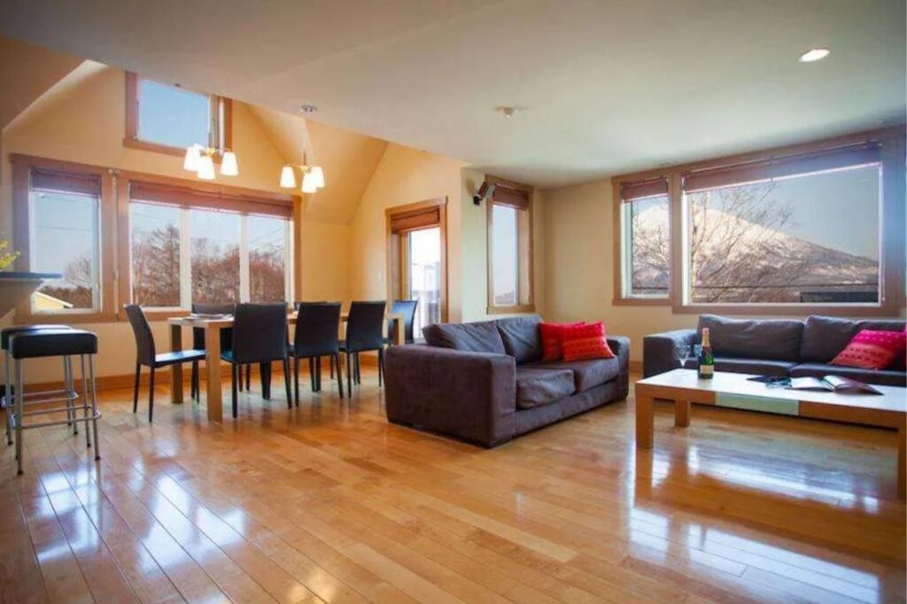 Kamakura Apartment 1