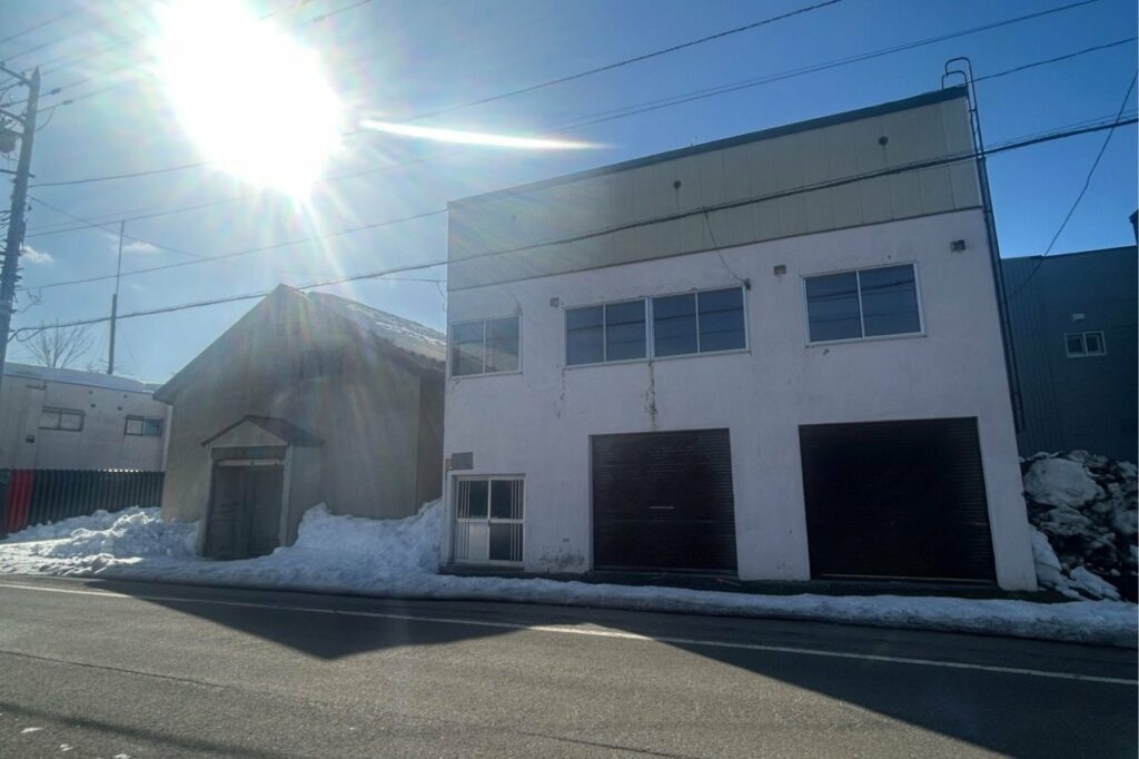 Central Kutchan Warehouse | 5 Minutes to JR Kutchan Station