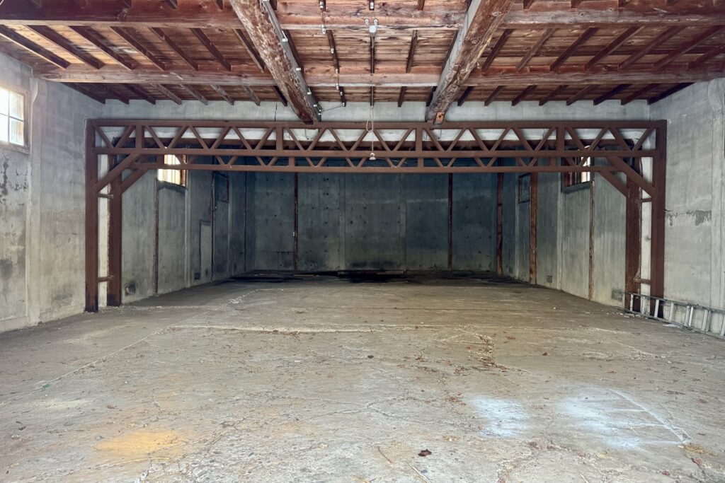 Warehouse interior 1