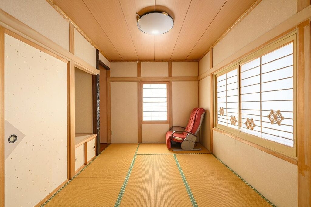 Makkari Flower Centre House