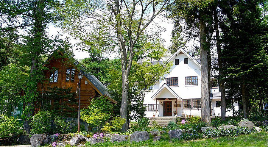 Kamishiro Mountain lodge Hakuba Japan