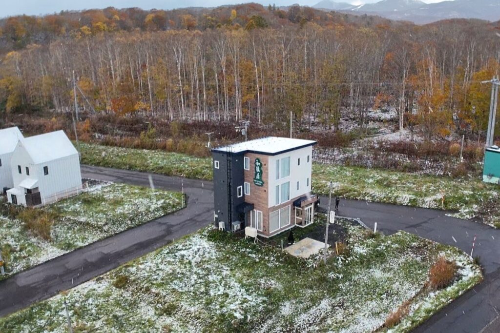 HE YA JU Niseko exterior