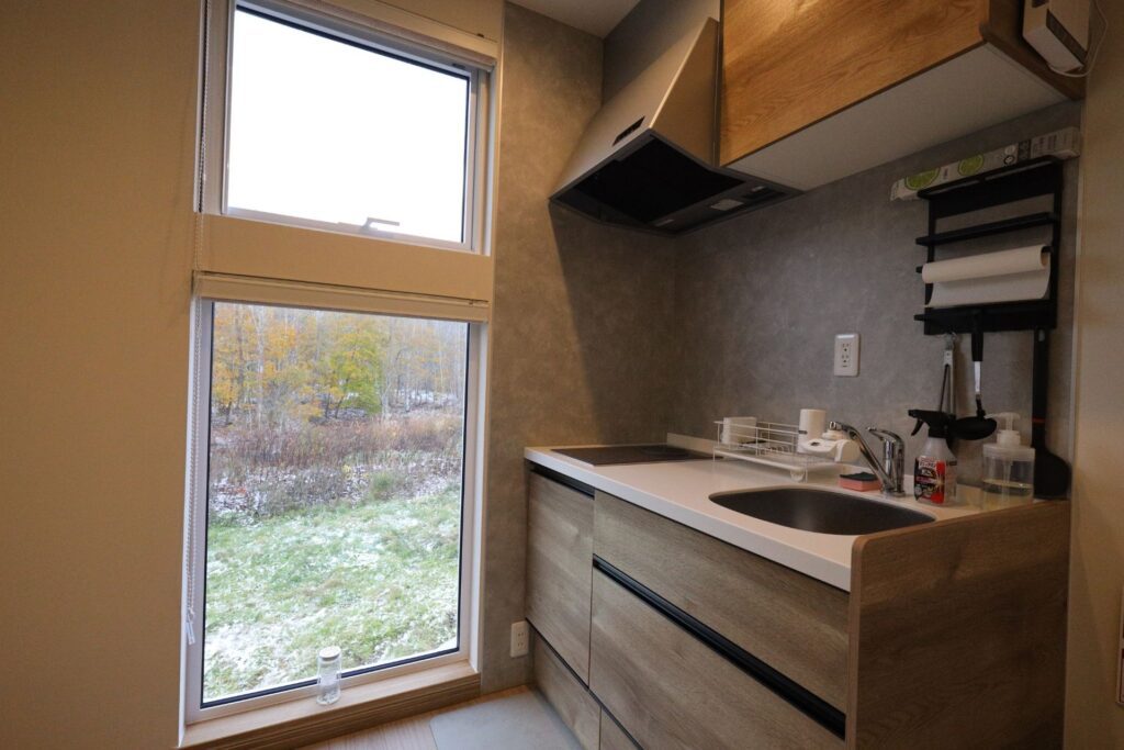 HE YA JU Niseko kitchen